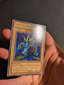 Yugioh Tri-Horned Dragon LOB-000 1st Edition Secret Rare Glossy LP! - Image 3