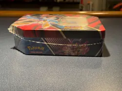 Pokemon Sword & Shield Zacian V Tin - Image 4