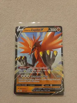 Galarian Zapdos V 080/198 Swsh06: Sword & Shield - Chilling Reign Holo - Image 1