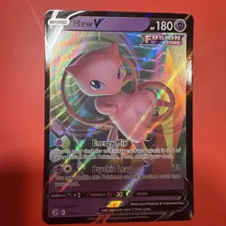 Mew V SWSH08: Fusion Strike 113/264 Pokemon TCG - Image 1