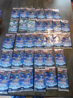 Yu-Gi-Oh Legendary Duelists Lot of 32 Booster (3 Card) Packs of Cards New - Image 1