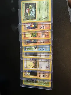 Pokemon Cards Base Set Shadowless Lot 9 Total Cards - WoTC 1999 - Image 1