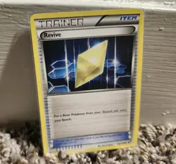 Trainer Revive Item 2011 102/114 Regular Uncommon Pokemon Trading Card LP - Image 1