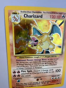 Pokemon TCG Charizard Base Set Holographic Card #4/102 1999-2000 WOTC NM - Image 2