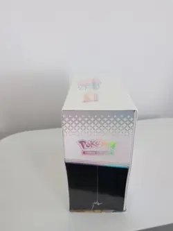 Pokemon - Prismatic Evolutions Elite Trainer Box Pokemon Center Sealed PC ETB - Image 4