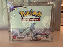 Chilling Reign Booster Box - New Factory Sealed - Pokemon TCG Sword & Shield 820650818462 - Image 1