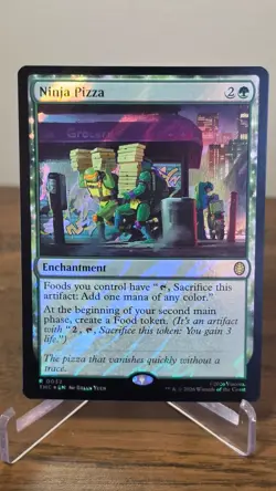 Ninja Pizza (Surge Foil) R Commander: Teenage Mutant Ninja Turtles 32 NM - Image 1