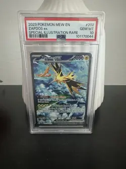Pokemon Mew en Scarlet & Violet Zapdos EX 2023 Special Illustration Rare #202 - Image 1