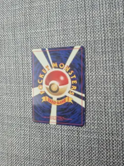 Pikachu Neo Genesis No 025 Japanese Pokemon Card - Image 4