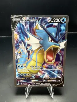 Pokemon Trading Card Game TCG Evolving Skies Gyarados V 171/203 - Image 1