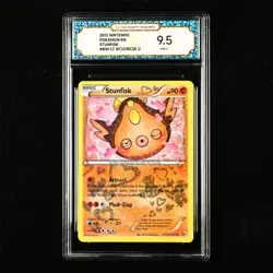 TQG 9.5 MINT+ 2013 Pokemon ENG Stunfisk RC12/RC25 U - Image 1
