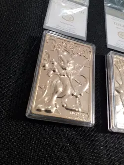 23k Gold Plated Mewtwo & Togepi Pokemon Burger King 1999 Metal Trading Card - Image 2