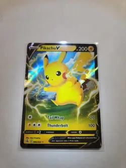 Pokemon TCG Pikachu V Fusion Strike 086/264 Holo Ultra Rare - Image 1