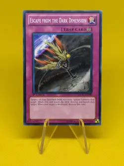 Yugioh - Escape from the Dark Dimension - SDDC-EN040 - Common 1st Edition - Image 1