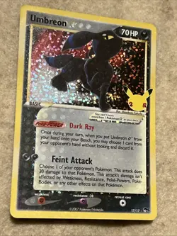 Umbreon Star 17/17 Celebrations: Classic Collection Holo Pokemon TCG - Image 1