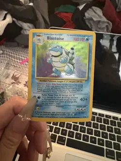 Blastoise 2/102 Base Set Holo Rare 100 HP English Pokemon Card WOTC - Image 1