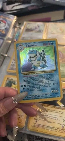 Blastoise 2/102 Base Set Holo Rare 100 HP English Pokemon Card WOTC - Image 2