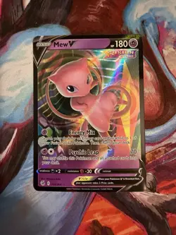 Mew V 113/264 Fusion Strike NM Full Art Ultra Rare Pokemon Card - Image 1