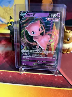 Mew V 113/264 Fusion Strike NM Full Art Ultra Rare Pokemon Card - Image 3