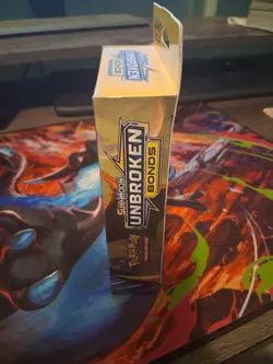 Sealed/New Pokemon Sun and Moon Unbroken Bonds - 3-Pack Hanger Box - Image 3