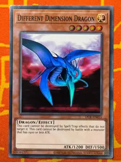 YUGIOH DIFFERENT DIMENSION DRAGON SUPER RARE NM DCR-EN015 25TH ANNIVERSARY - Image 1