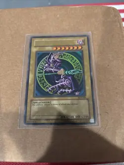 Dark Magician SDY-006 Ultra Rare Yu-Gi-Oh - Image 1