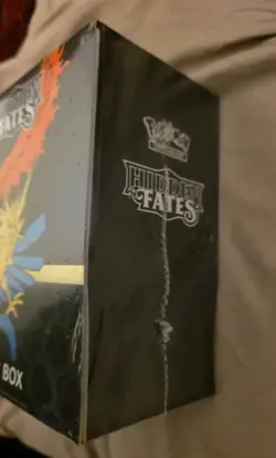 Pokemon Hidden Fates Elite Trainer Box, ETB, NEW & SEALED. - Image 3