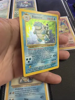 Blastoise 2/102 Base Set Holo Rare 100 HP English Pokemon Card WOTC - Image 1