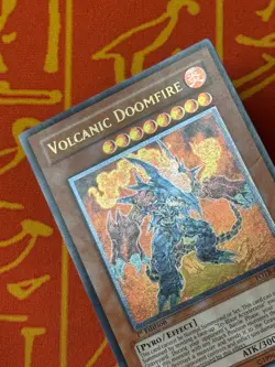 YUGIOH VOLCANIC DOOMFIRE ULTIMATE RARE 1ST EDITION EXCELLENT FOTB-EN008 - Image 3