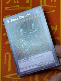YUGIOH B. BLACK SKULL DRAGON RARE 1ST EDITION LIGHT PLAY LCJW-EN054 - Image 3
