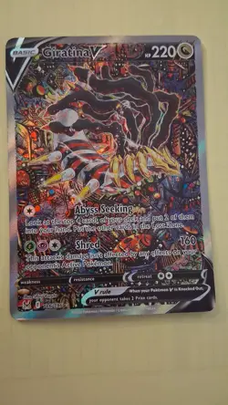 Giratina V Full Art Ultra Rare 186/196 Lost Origin Holo Pokemon Card 220 HP - Image 1