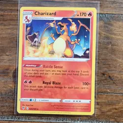 Pokemon Charizard 025/185 Vivid Voltage - Image 1