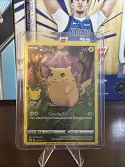 Pokemon TCG Celebrations Pikachu Holo Rare Card 005/025 25th Anniversary - Image 1