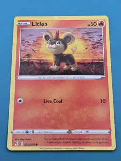 Pokemon TCG Card - Litleo 022/203 Common 2021 Evolving Skies NM - Image 1