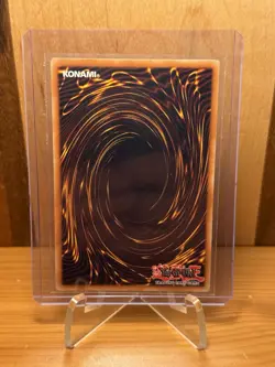 Blue-Eyes White Dragon SKE-001 Holo Yu-Gi-Oh! Card 1996 Konami TCG English - Image 3