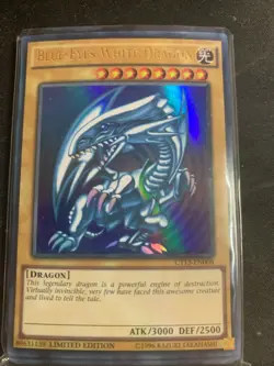 YUGIOH BLUE-EYES WHITE DRAGON ULTRA RARE CT13-EN008 NEAR MINT - Image 1