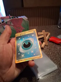 Basic Darkness Energy 098/064 Shrouded Fable Holo Hyper Rare Card NM - Image 5