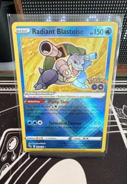 Radiant Blastoise 018/078 Pokemon GO Holo - Image 1