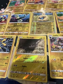 Pokemon TCG Lot of 10 Reverse Holo Electric Type Pokemon Lightly Played To NM - Image 3