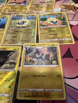 Pokemon TCG Lot of 10 Reverse Holo Electric Type Pokemon Lightly Played To NM - Image 4