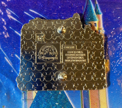 🧡 2024 Big Hero 6 Hiro Baymax Hugging Pin Disney Big Hero Six San Fransokyo Pin - Image 4