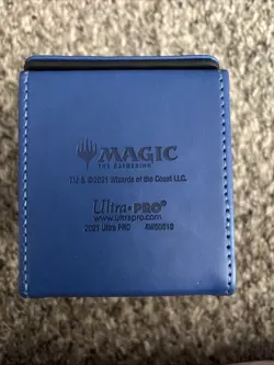 Mana 7 Island Alcove Flip Deck Box Storage Protection for Magic: The Gathering - Image 5