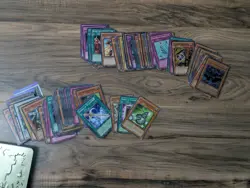 Yu-Gi-Oh Card Lot of 100+ Bulk Older Cards - Image 3