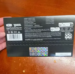 MTG Secret Lair x Dungeons & Dragons®: Black Lights & Dark Non-Foil Sealed - Image 2