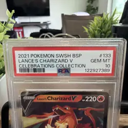PSA 10 LANCE'S CHARIZARD V SWSH133 BLACK STAR PROMO CELEBRATIONS POKEMON 🔥 - Image 3