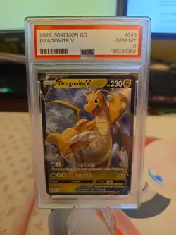 Dragonite V 049/078 - Pokemon GO Holo (PSA 10) - Image 1