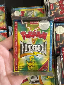 Pokemon Booster Pack Pikachu Thunderbolt Funskool India 2004 Sealed - Image 1