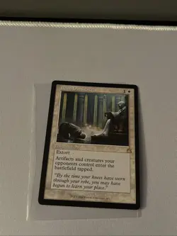 Blind Obedience (Retro Frame) Ravnica Remastered Regular - Image 1