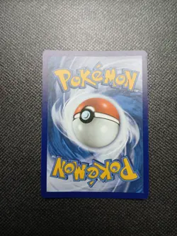 Pokemon TCG Mew 011/025 Celebrations 25th Anniversary Holo Rare NM - Image 2