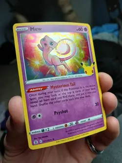 Pokemon TCG Mew 011/025 Celebrations 25th Anniversary Holo Rare NM - Image 3